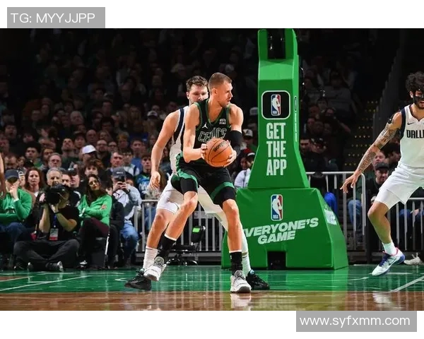 NBA独行侠对阵直播全程回顾与精彩瞬间分析